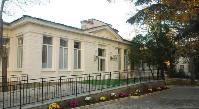 Гостиница Burdenko Саки-7
